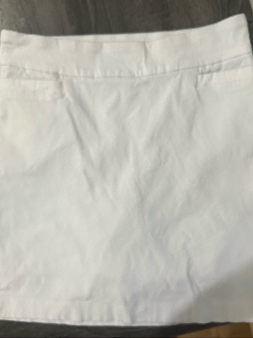 Kim Rogers White Tummy Control casual Skort Size 12